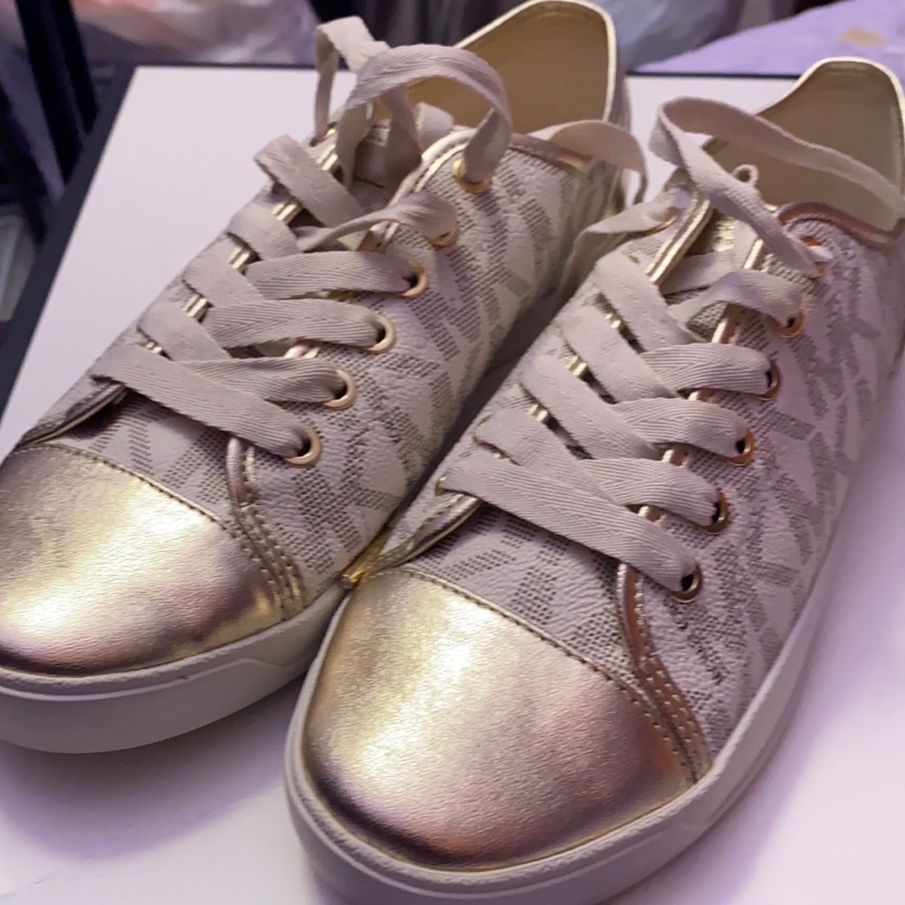 MK sneakers gold and cream